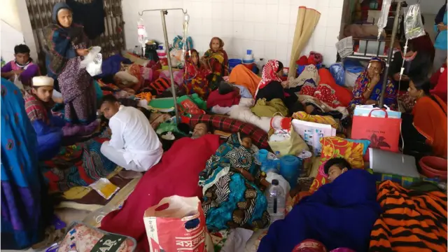 আগুনে পোড়া রোগীর ভিড় উপচে পড়ছে ঢাকা মেডিক্যাল কলেজ হাসপাতালের বার্ণ ইউনিটে