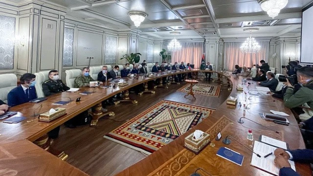Türk heyet, Libyalı heyetle bir araya geldi