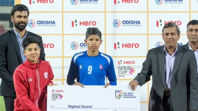 सावित्रा भण्डारी