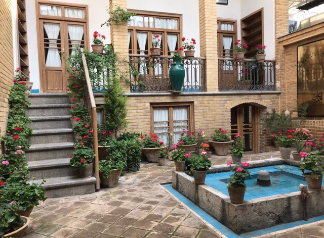 خانه ای در عودلاجان