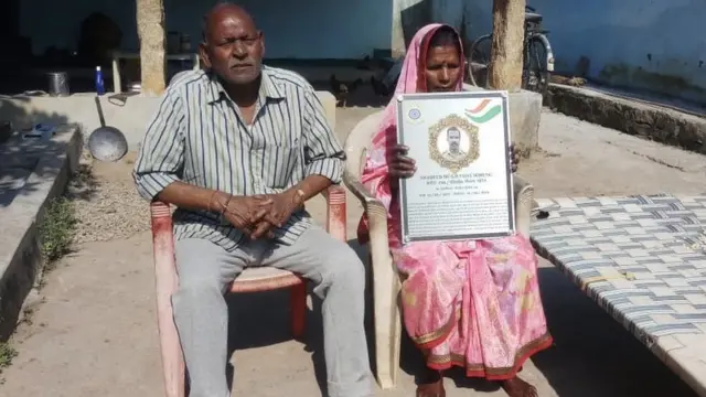 विजय सोरेंग के माता-पिता