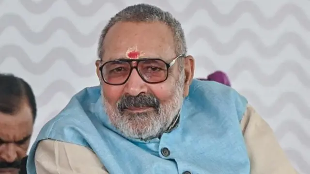  गिरिराज सिंह