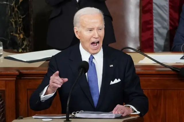 Biden discursando