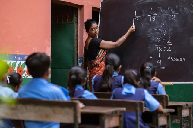 ஆசிரியர்களுக்கு முக்கிய பங்கு