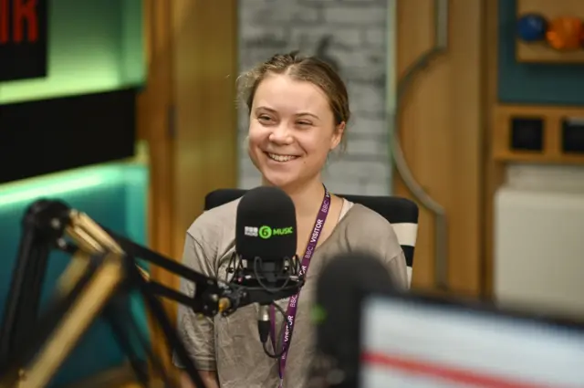 Greta Thunberg, küçük yaşlarından beri çevre için verdiği mücadele ile biliniyor