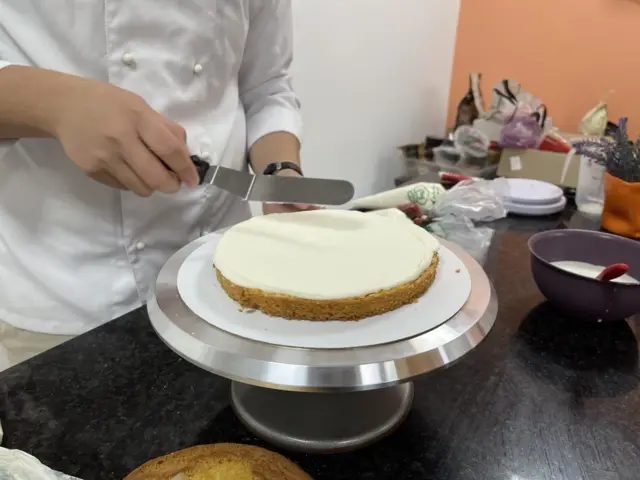 Камкаймакты аябай чалып туруп шыбады...