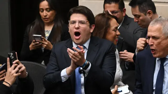 Uribe Turbay durante una sesión en el Congreso de Colombia.