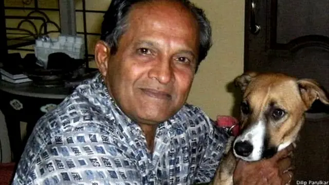 DILIP PARULKAR WITH HIS DOG