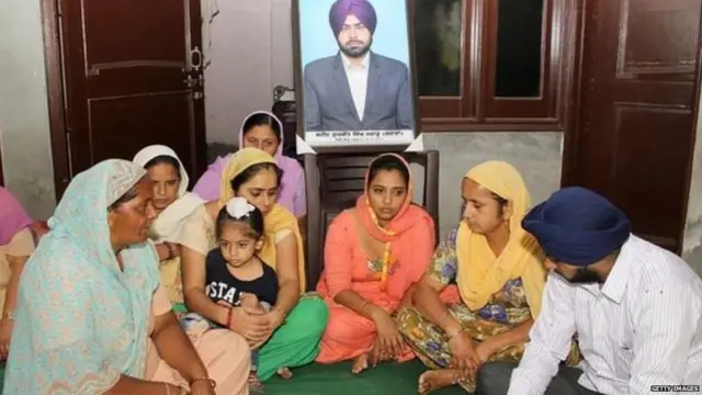 ਪਰਿਵਾਰਕ ਮੈਂਬਰਾਂ ਦੀ ਤਸਵੀਰ