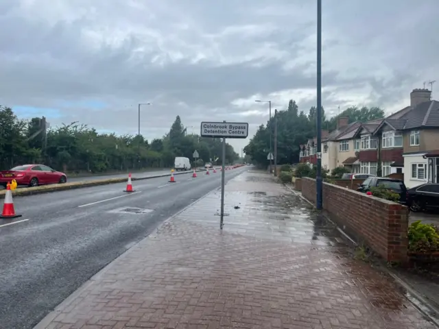 Foto wey show di detention centre