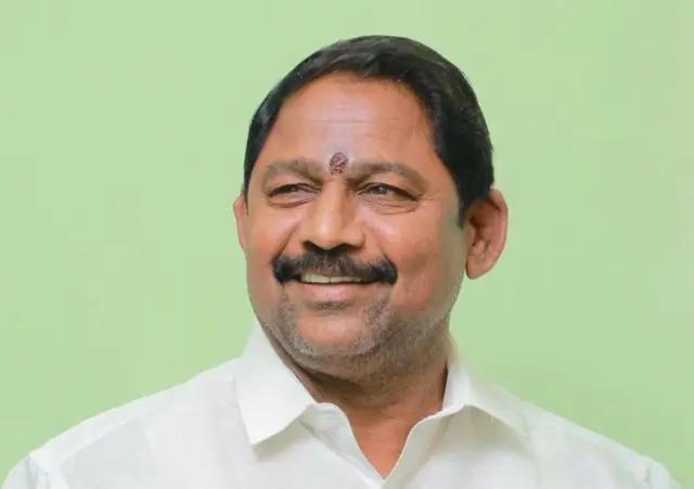 தி.மு.க, அதிமுக, பன்னீர்செல்வம், அரசியல் 
