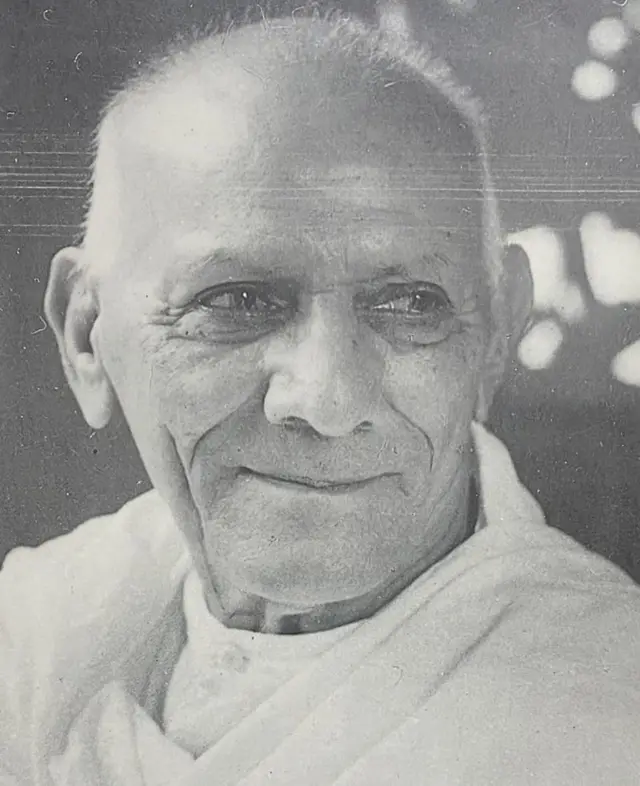 સ્વામી નહીં એવા સ્વામી આનંદ