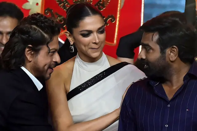 விஜய் சேதுபதியின் தனித்துவம் என்ன? அவருடைய சக்சஸ் ஸ்டோரி என்ன? திரை பிரபலங்களுடனான நேர்காணல்