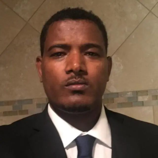 ኪሮስ ኣርኣያ