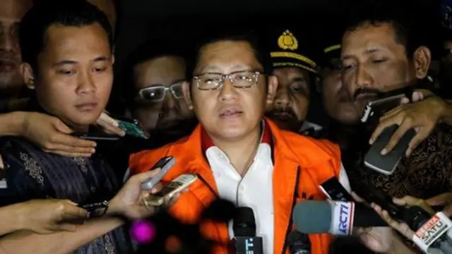 Mantan Ketua Umum Partai Demokrat, Anas Urbaningrum resmi ditahan usai diperiksa sebagai tersangka oleh Komisi Pemberantasan Korupsi (KPK), Jakarta, Jumat (10/1/2014)