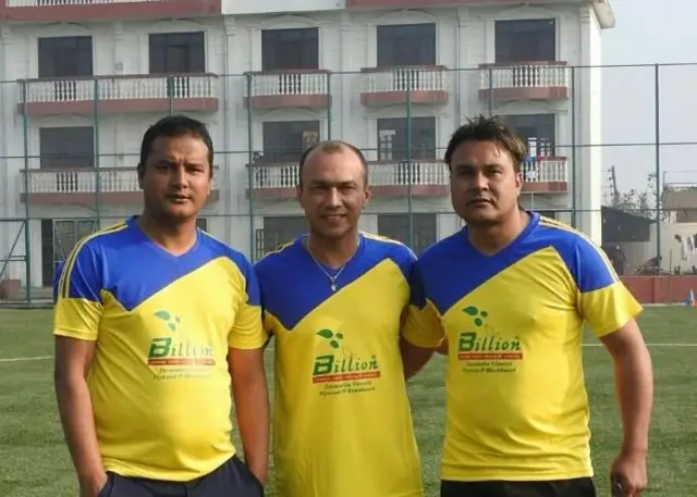 बायाँबाट क्रमश: राकेश श्रेष्ठ, हरि खड्का र निराजन रायमाझी
