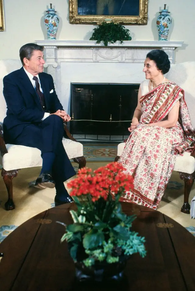 ઇંદિરા ગાંધી, ભારતીય રાજકારણ, જવાહરલાલ નેહરુ, બીબીસી ગુજરાતી
