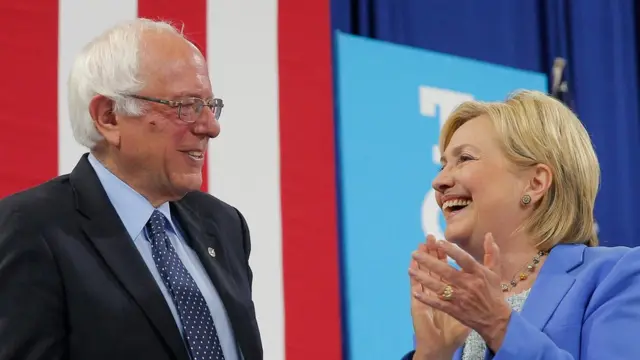 Bernie Sanders anunciou apoio à rival Hillary Clinton