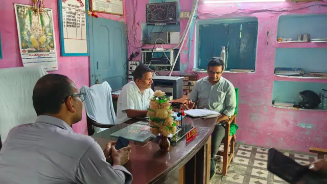 स्कूल के प्रिंसिपल लाल बहादुर सिंह का कहना है कि अधिकांश मांगों पर काम शुरू हो गया है