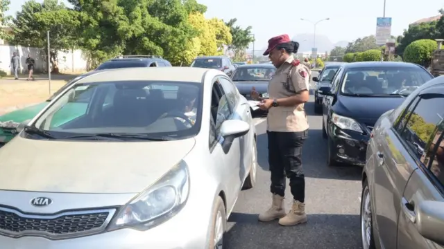 Ụlọọrụ Road Safety