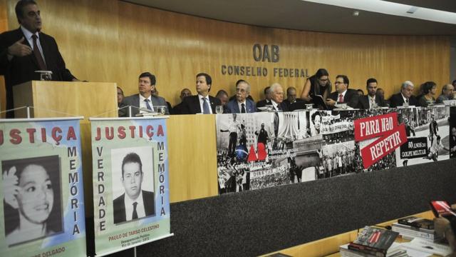 Ato públicojogo da bombinha no esporte da sorte2014 da OAB pelos 50 anos do golpe militar