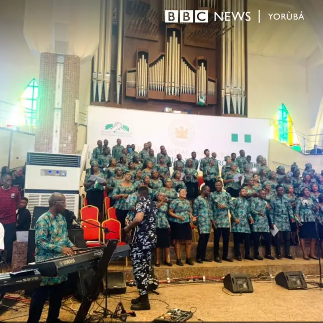 Awọn akọrin lọlọkan o jọkan lo wa nibẹ