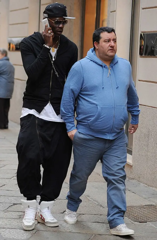 Maariyoo Baaloteelii, Miinoo Raayoolaa