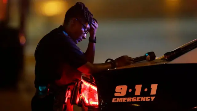 Una policía en Dallas