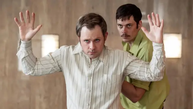 Кадр із фільму "Дріт мерця"