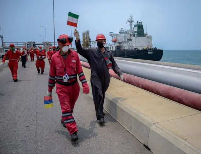 Técnico petroleiro iraniano na Venezuela.