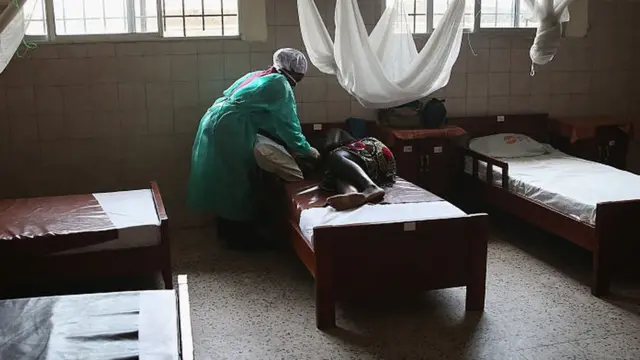 Nwanyị mụrụ nwa ọhụrụ