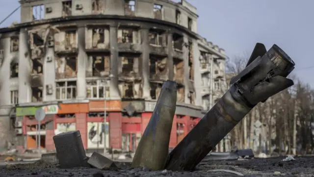 ইউক্রেনের শহরে অবিস্ফোরিত রুশ রকেট