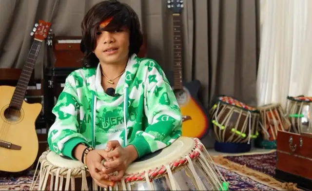 સુરત, તબલાવાદક, બાળક, કળા, બીબીસી ગુજરાતી