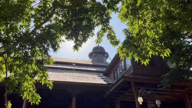 عالی مسجد، سرينگر