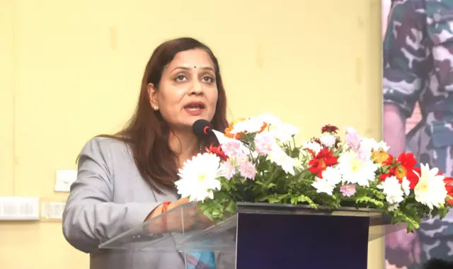 स्वास्थ्य मन्त्री निशा मेहता