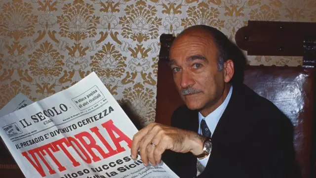 جورجو آلمیرانته، موسس و رهبر حزب نئوفاشیستی "جنبش اجتماعی"