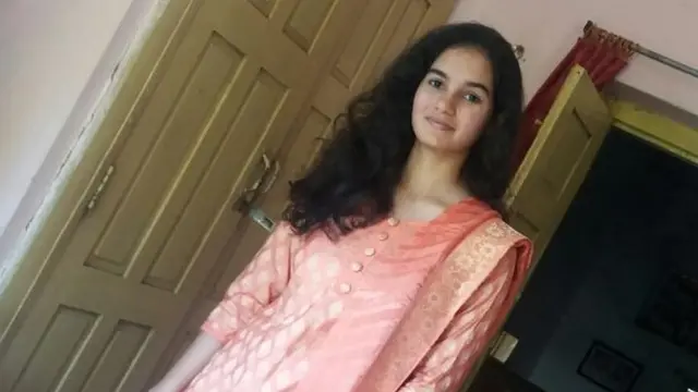 અવનિ ચતુર્વેદી