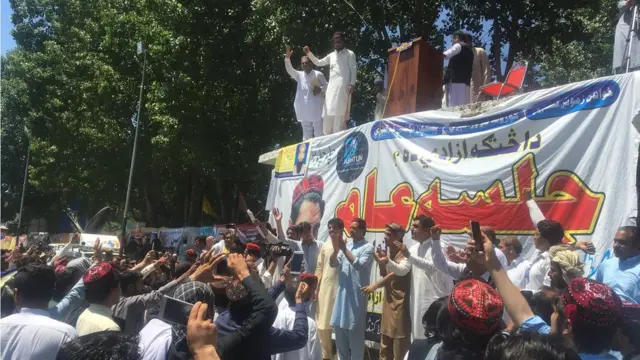 منظور پشتین وايي، خوشال دی چې د غوښتنو اورېدو لپاره یې جرګه جوړه شوه.