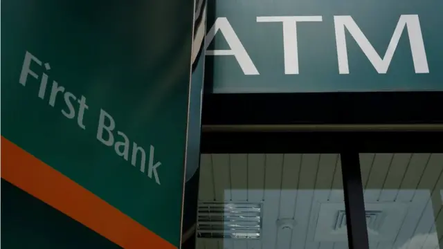 First Bank bankomatı