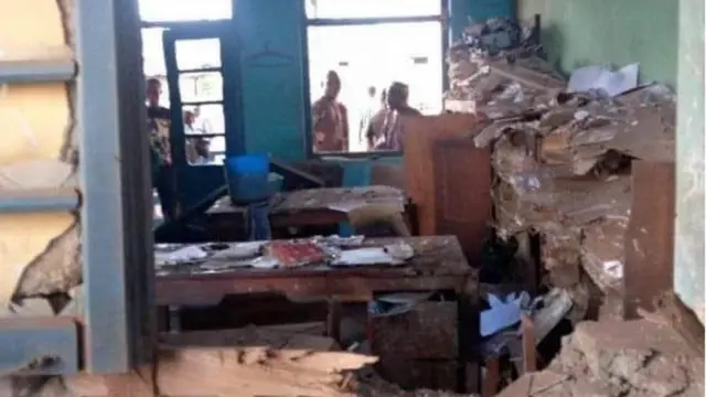 Banki ti ado oloro fọ