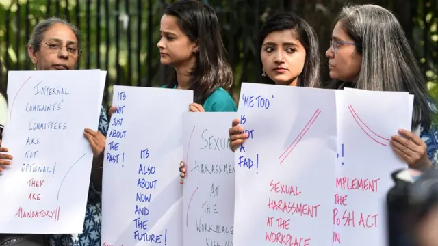 ভারতের যৌন হয়রানির বিরুদ্ধে নারী সাংবাদিকদের 'মি-টু' আন্দোলন