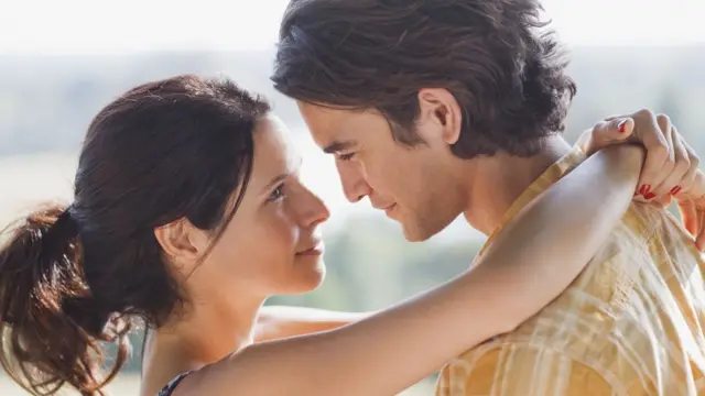 காதலா, காமமா