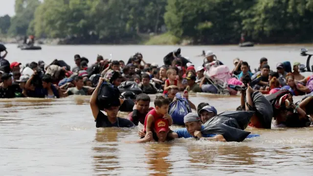 आप्रवासी