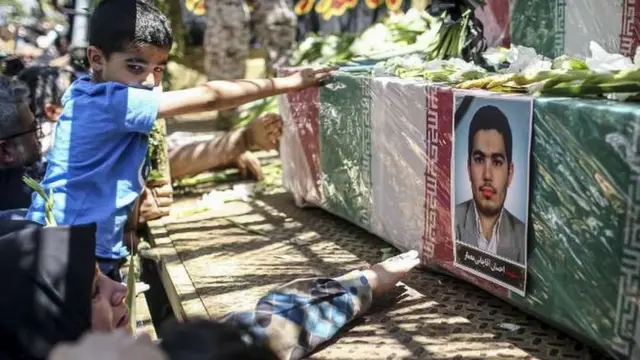 احسان آقاجانی