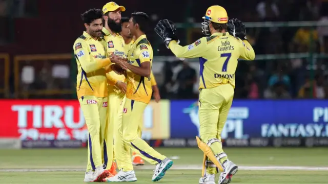 महेंद्रसिंग धोनी, चेन्नई सुपर किंग्स, गुजरात टायटन्स