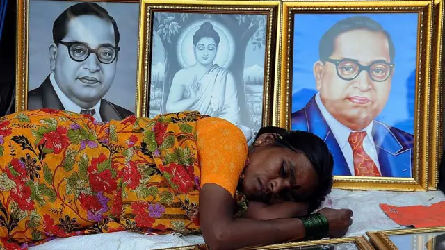 मागे राहिलेल्या जातसमुहांना सामाजिक न्याय मिळावा म्हणून आरक्षणाची भूमिका देशानं स्वीकारली.