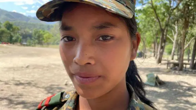 Than Dar Lin berusia 19 tahun dan bersemangat untuk melawan kekuasaan militer
