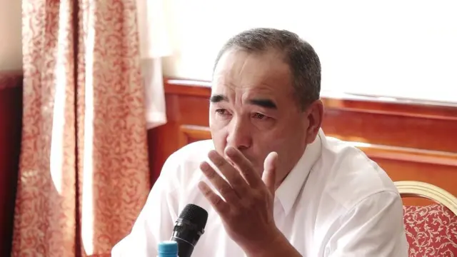 Турат Аким, серепчи