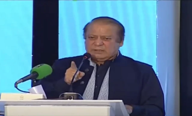 28 મેનાં રોજ યોજાયેલા એક કાર્યક્રમ દરમિયાન નવાઝ શરીફ