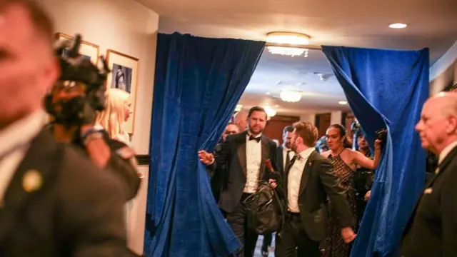 டிரம்ப், வெள்ளை மாளிகை